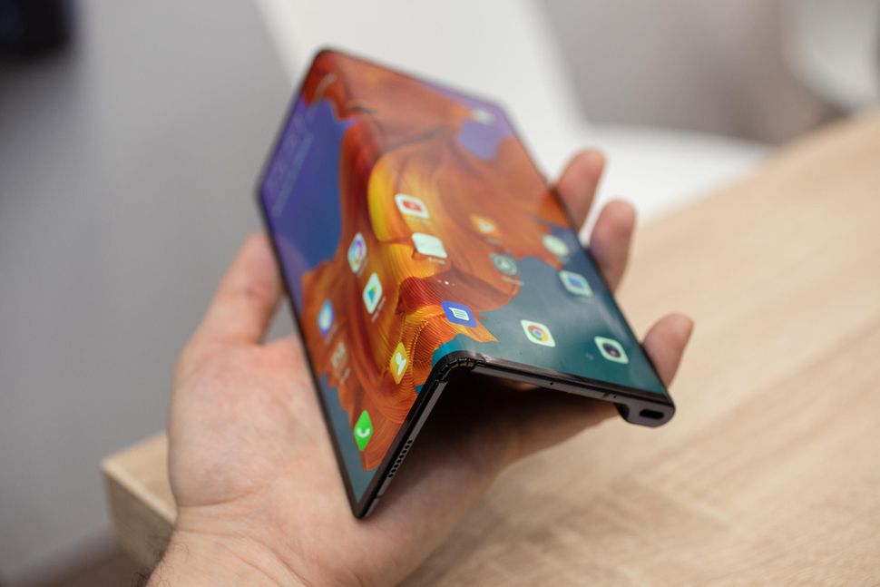 MWC 2019 Mobyt Huawei Mate X