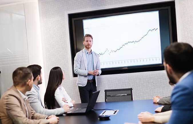 case study reseller servizi mobyt - riunione